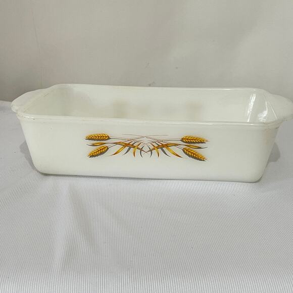 Vintage Fire King Wheat Pattern 409 Loaf Pan Dish 1 Qt USA Baking Dish 9x5 - Picture 9 of 11